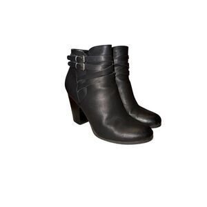 Xappeal Women’s Monica Adorable Ankle Boots Black Side Zip Size 8.5